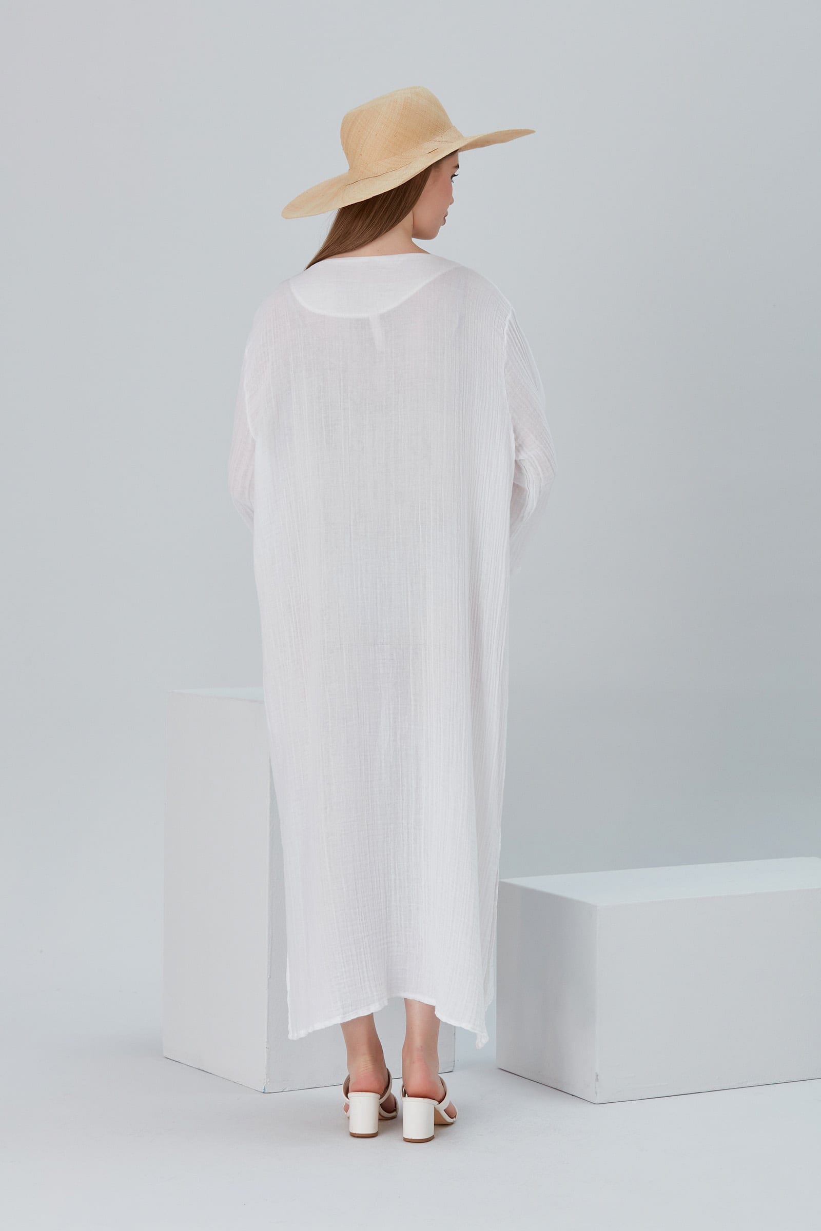 Begonville Maxi Elbise Essentials V Yaka Rahat Uzun Elbise - Beyaz